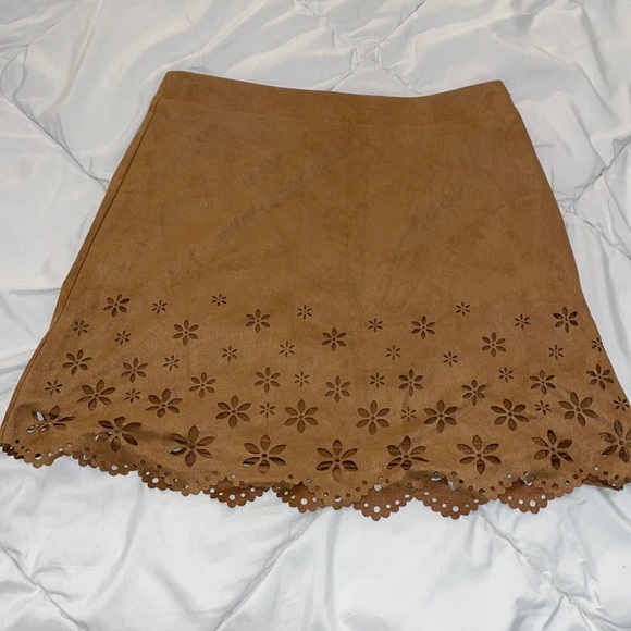 Women’s skirt
